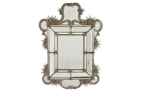 venetian mirror definition
